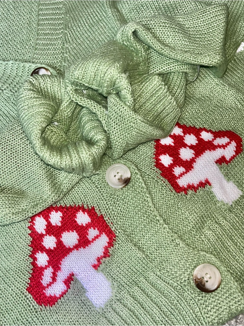 Green Knit Button Front Cardigan Sweater w/ Red Mushrooms Cottagecore, Women’s M - Picture 3 of 5